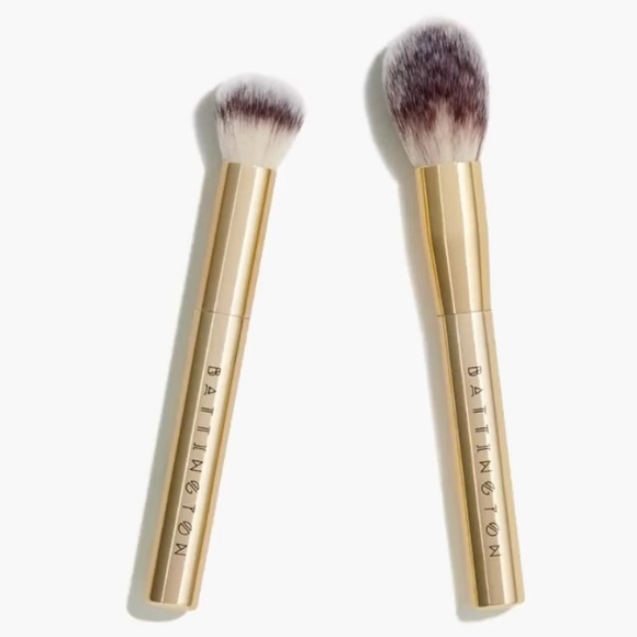 Battington Beauty Other - Battington Brush Duo Powder and Contour Brush Set